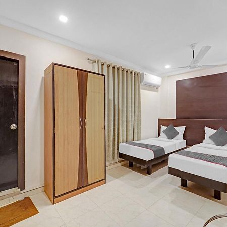 Collection O Mount Road Rich Mount Near Marina Beach Hotell Chennai Exteriör bild