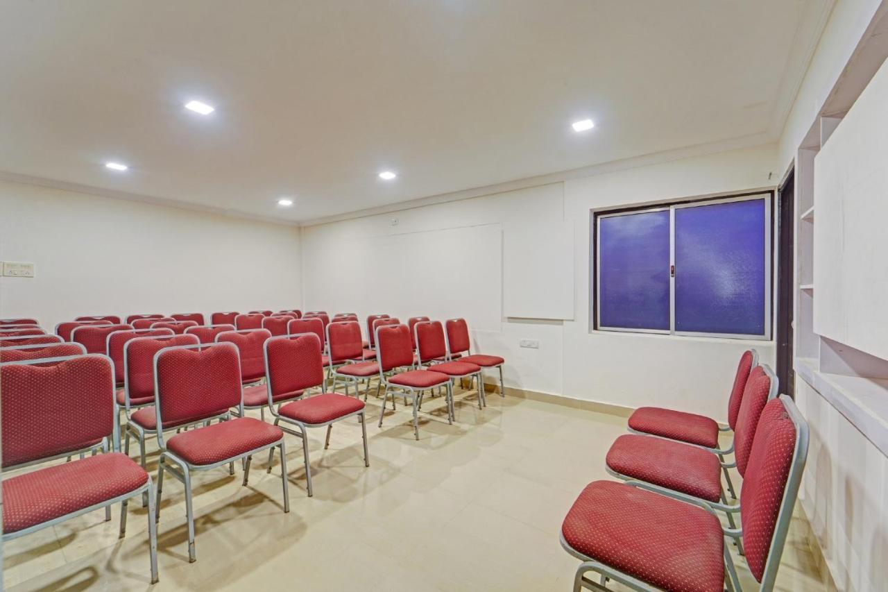 Collection O Mount Road Rich Mount Near Marina Beach Hotell Chennai Exteriör bild